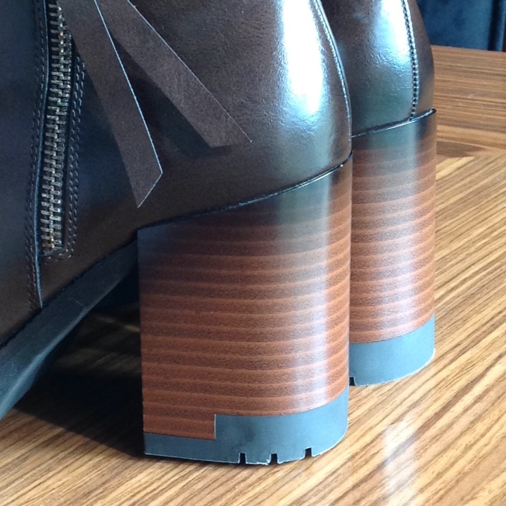 🔴 Patrizia - Spring Step 'Ahana' Chocolate Bootie - Picture 3 of 10